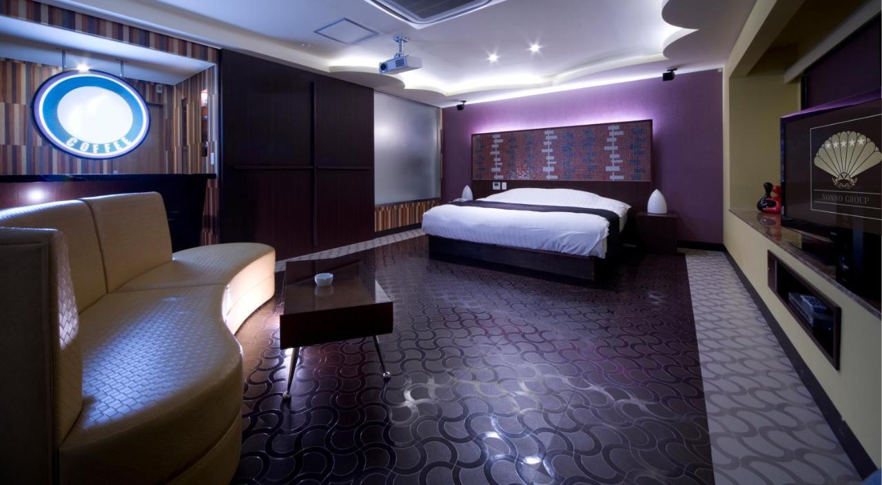 Hotel Glow Yokkaichi (Adults Only) Esterno foto