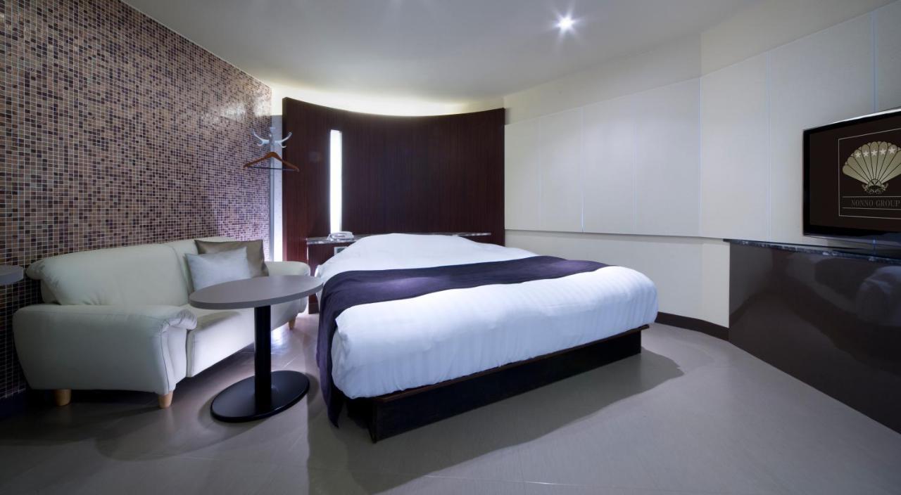 Hotel Glow Yokkaichi (Adults Only) Esterno foto